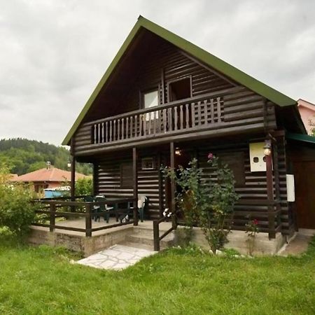 Cottage Walnut Kolasin Exterior photo